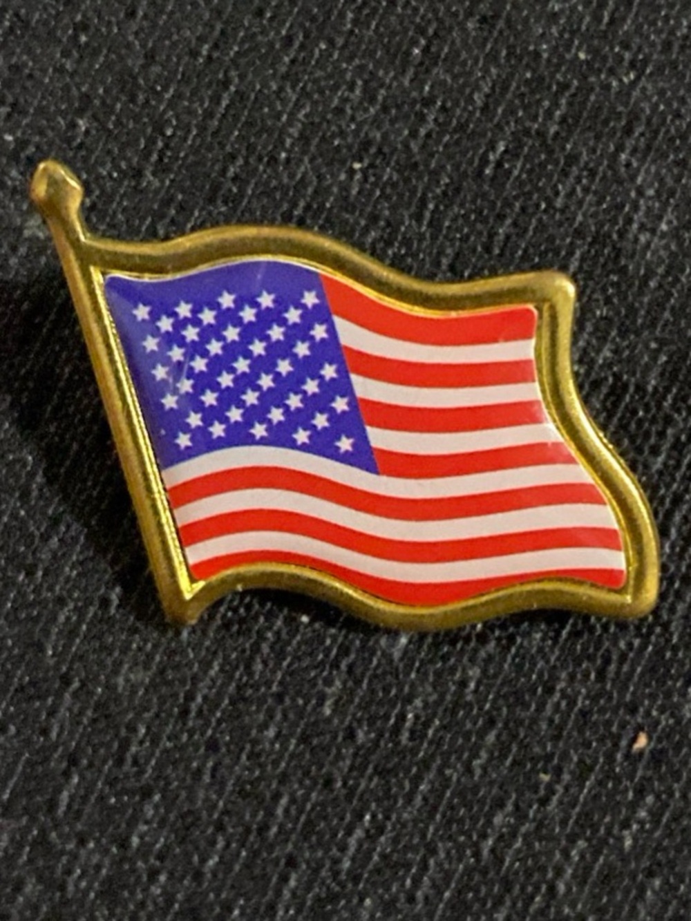 2 Vintage American Flag Pin